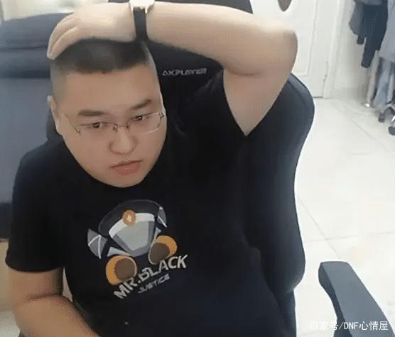如何黑进dnf私服服务器779